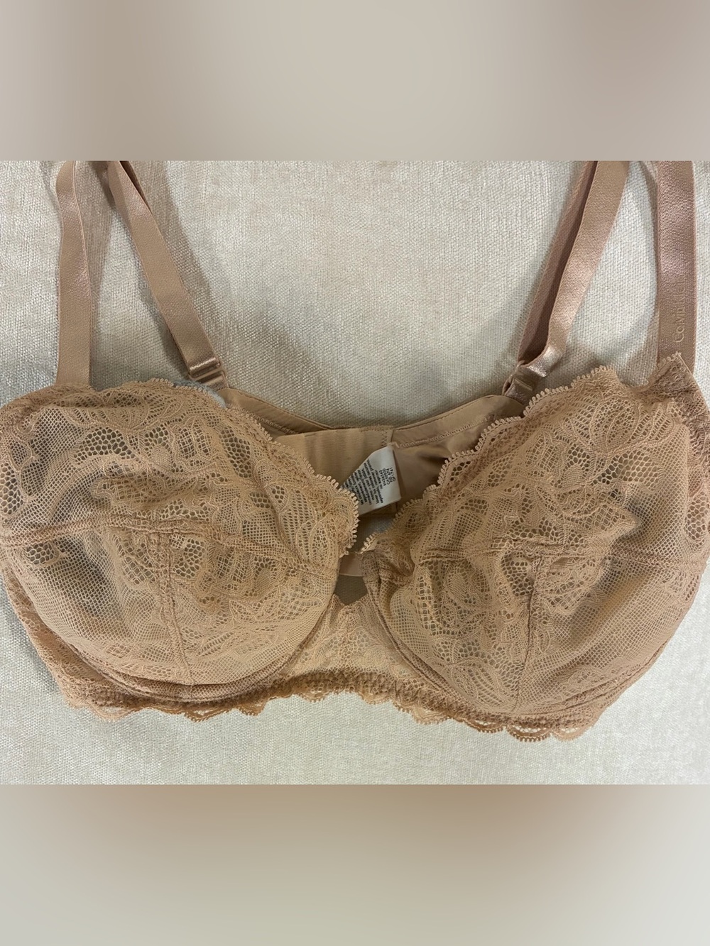 Calvin Klein Seductive Comfort Lace Full Coverage Bra Bare Nude 38D QF1741